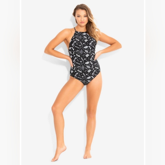 🆕 Harry Potter One Piece Bathing Suit Swimsuit - Picture 3 of 11